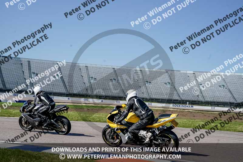 Rockingham no limits trackday;enduro digital images;event digital images;eventdigitalimages;no limits trackdays;peter wileman photography;racing digital images;rockingham raceway northamptonshire;rockingham trackday photographs;trackday digital images;trackday photos